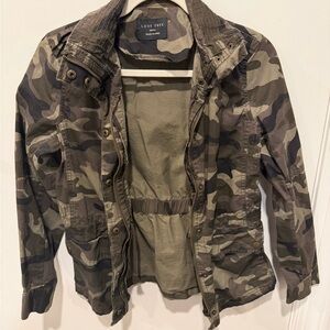 Love Tree Camouflage Jacket in Green and Brown